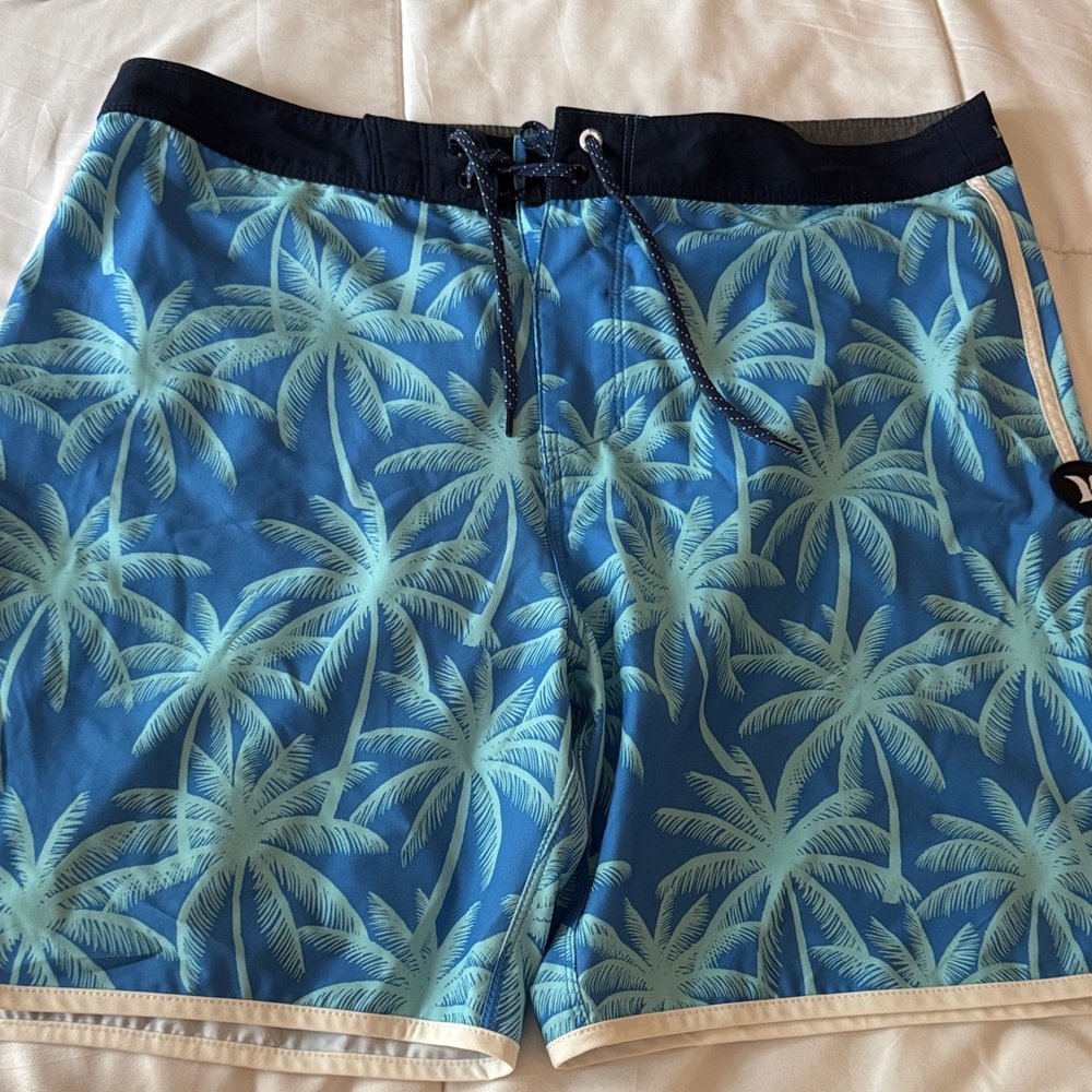 Hurley Blue Palm Print Men's Board Shorts